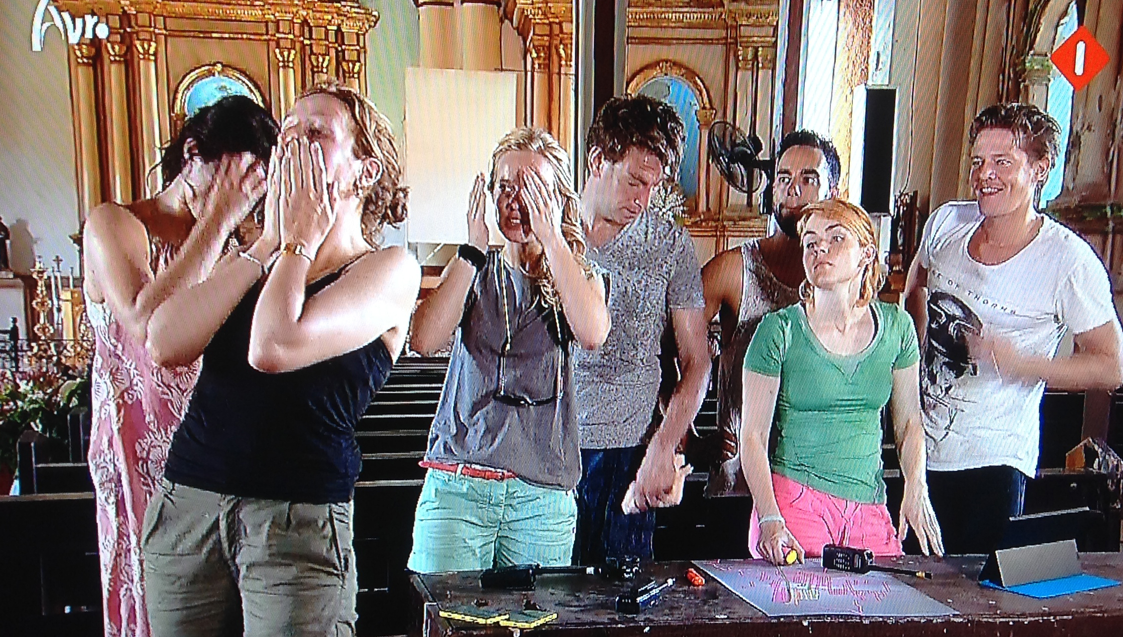 Er blijft er nog maar eentje cool in de Filipijnen.